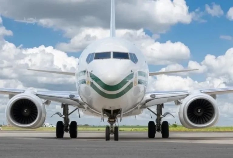 Presidential-jets-1-860x582.jpeg