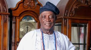 Ladoja pix